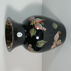 LE 2005 Fenton C26429 Ebony Black Gold Vase Handpainted Flowers QVC 019727577320